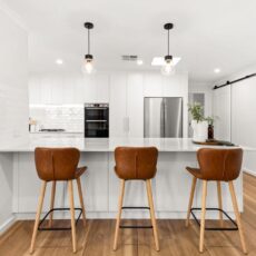 classic-contemporary-kitchen