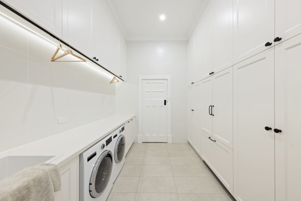 Hampton style laundry renovation