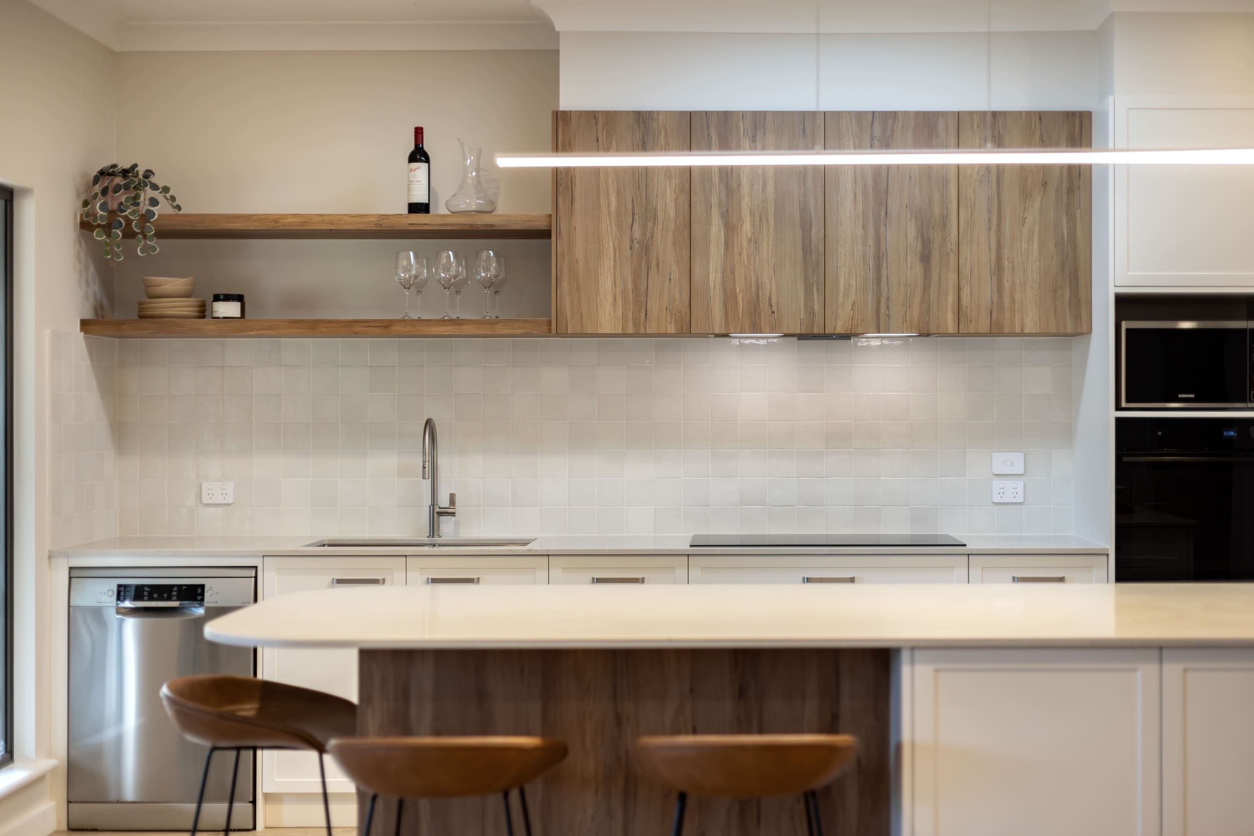 Zenith Surfaces kitchen benchtopos in Marrakesh colour from Stone Ambassador. Renovated kitchen by Brilliant SA Renovations.