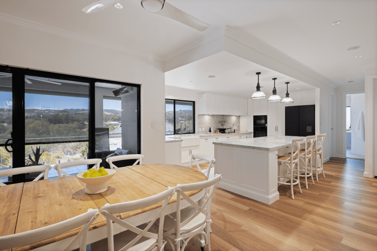 Hampton-style kitchen renovation