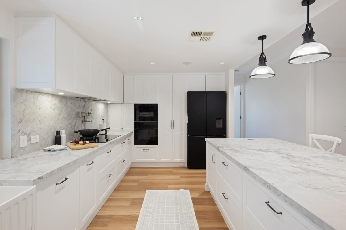 Hampton-style kitchen renovation