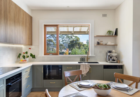 renovated kitchen, country style with window view to Lobethal, custom joinery, built-in appliances, central dining table